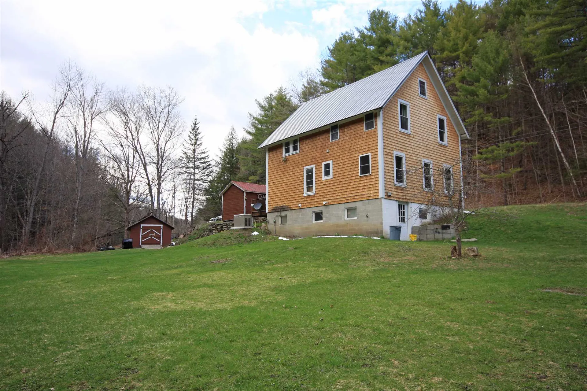 7478 Pomfret Road Pomfret VT 05053