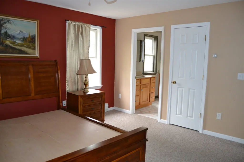 40 Springbrook Drive Milton NH 03851