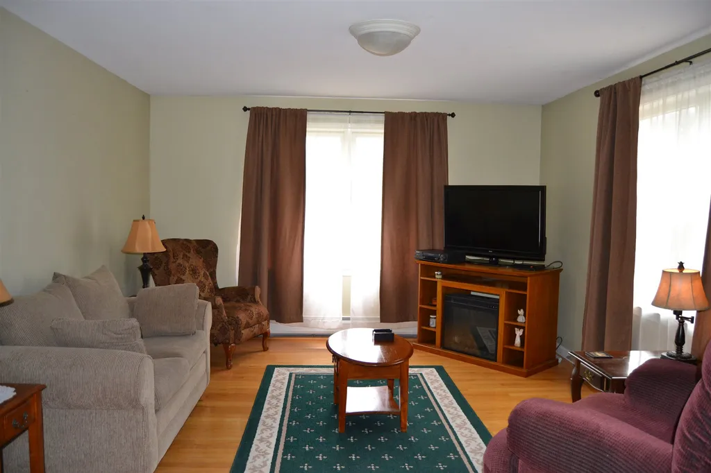 40 Springbrook Drive Milton NH 03851