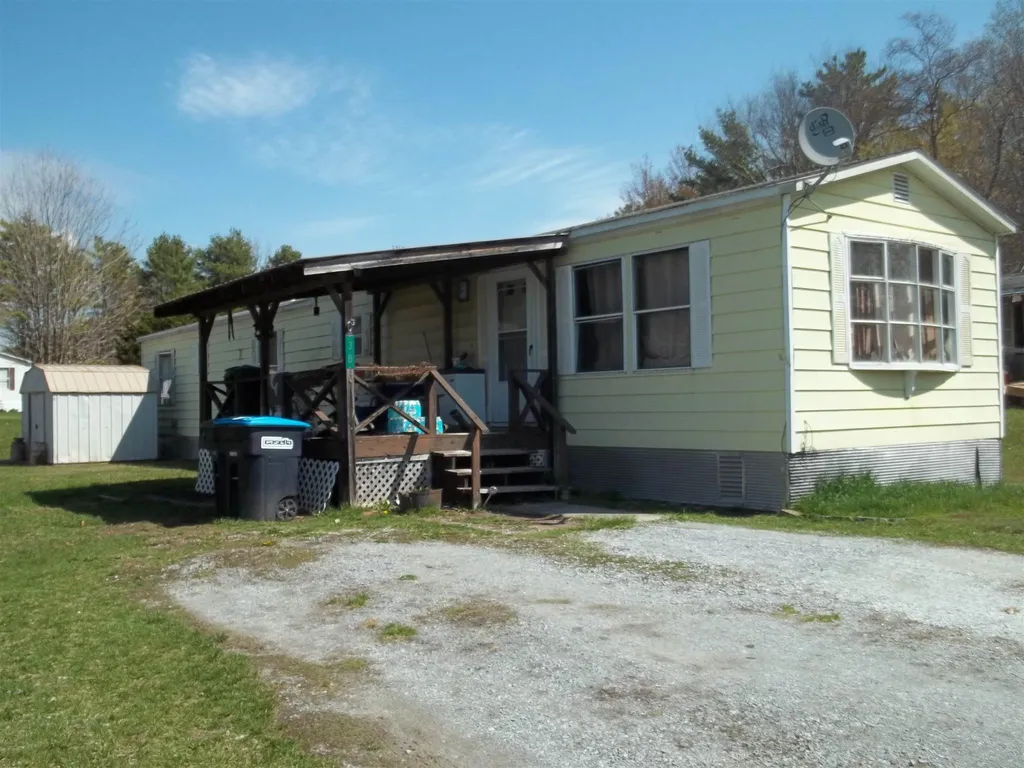 81 Crampton Road Castleton VT 05735