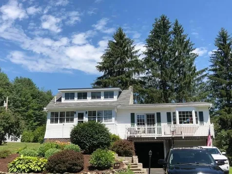 67 Old Chesterfield Road Hinsdale NH 03451