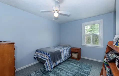 9 Colonial Drive Raymond NH 03077