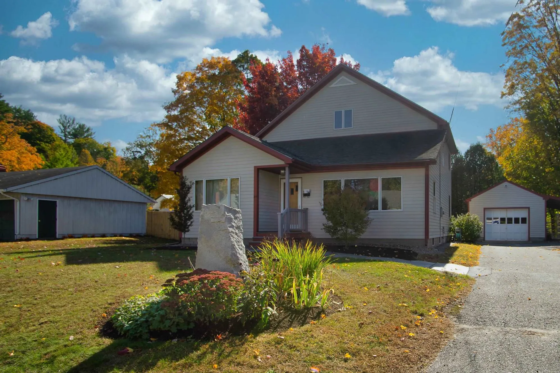 24 Laurel Street Brattleboro VT 05301