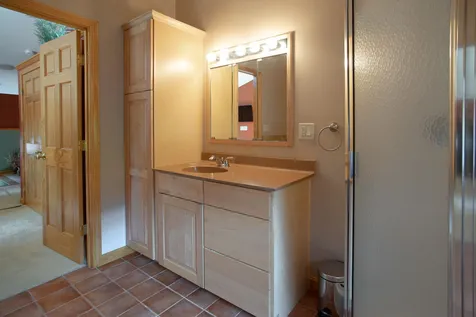 24 Laurel Street Brattleboro VT 05301