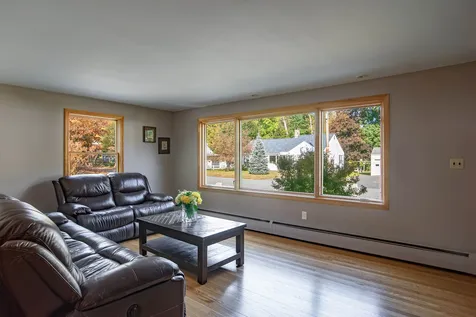 24 Laurel Street Brattleboro VT 05301