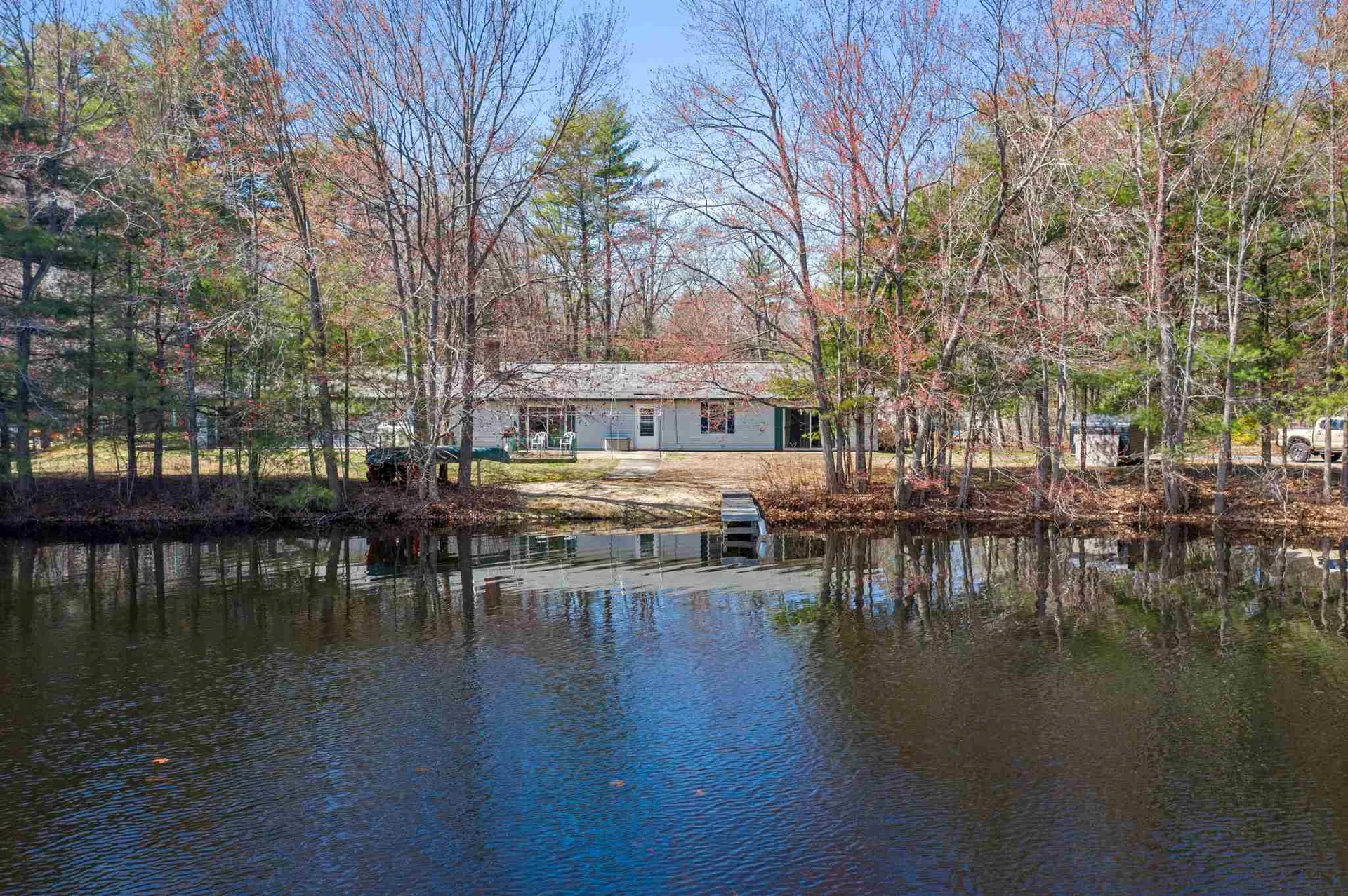 10 Travis Cove Road Kingston NH 03848