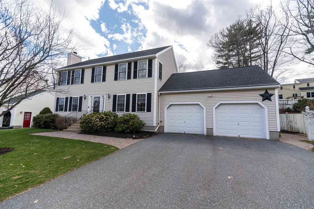 4 Whittemore Place Nashua NH 03064