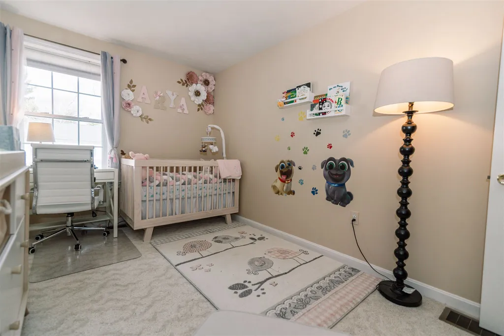 4 Whittemore Place Nashua NH 03064