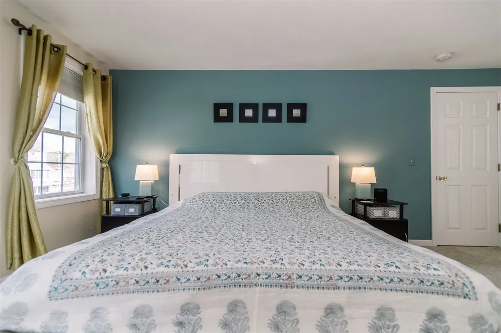 4 Whittemore Place Nashua NH 03064