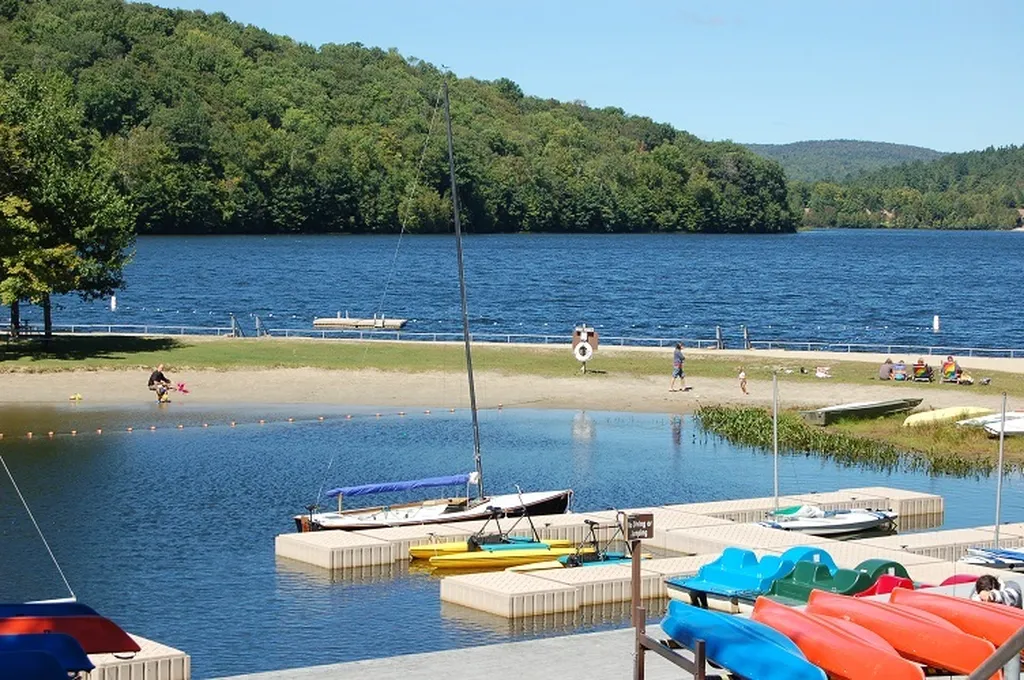 53 Anderson Pond Road Grantham NH 03753