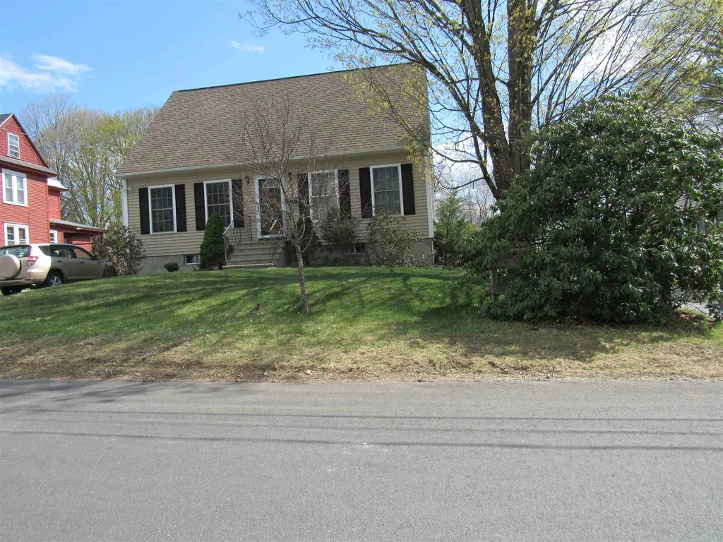 26 Fowler Street Keene NH 03431