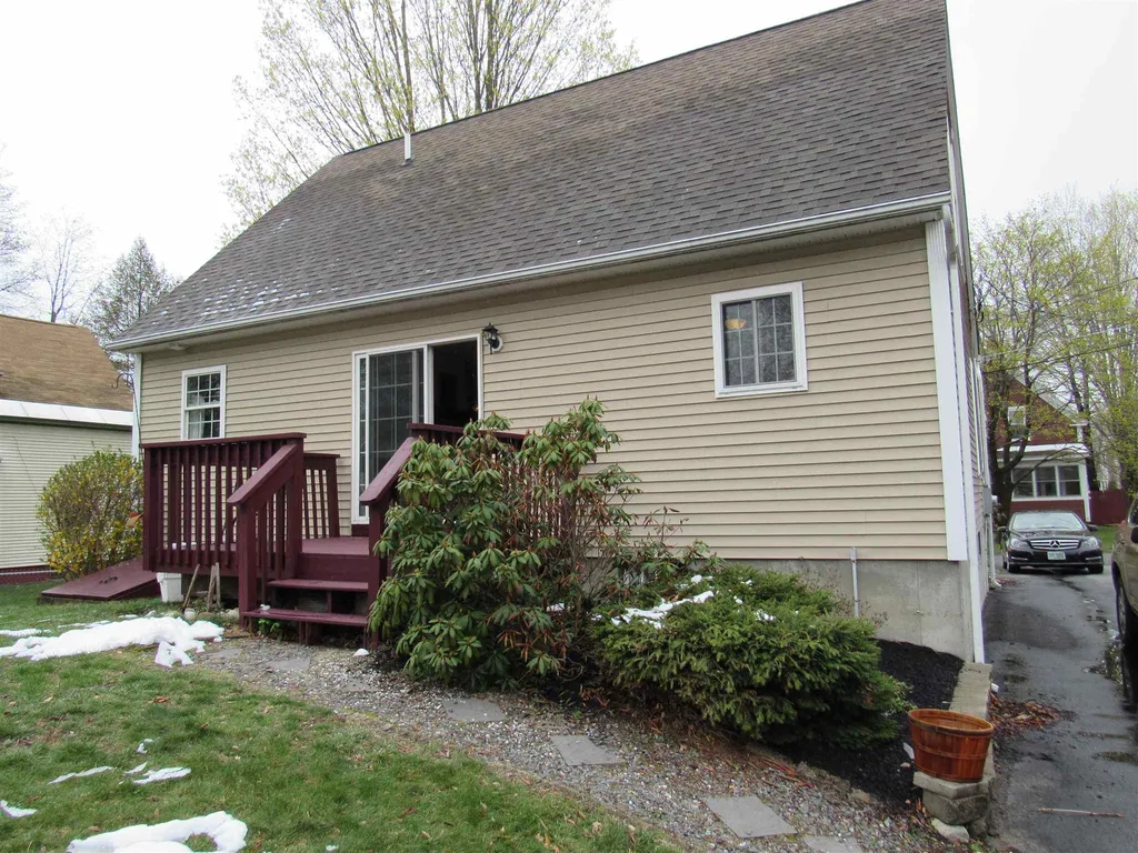 26 Fowler Street Keene NH 03431