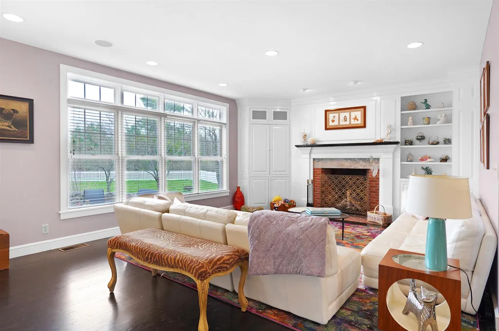 3 Middleton Drive Bedford NH 03110