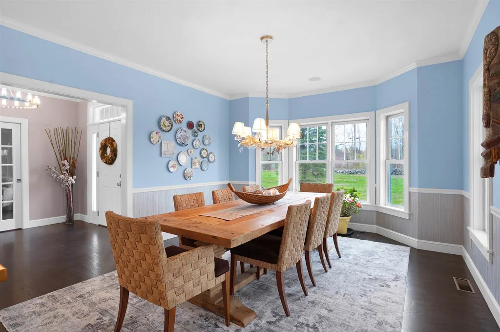 3 Middleton Drive Bedford NH 03110