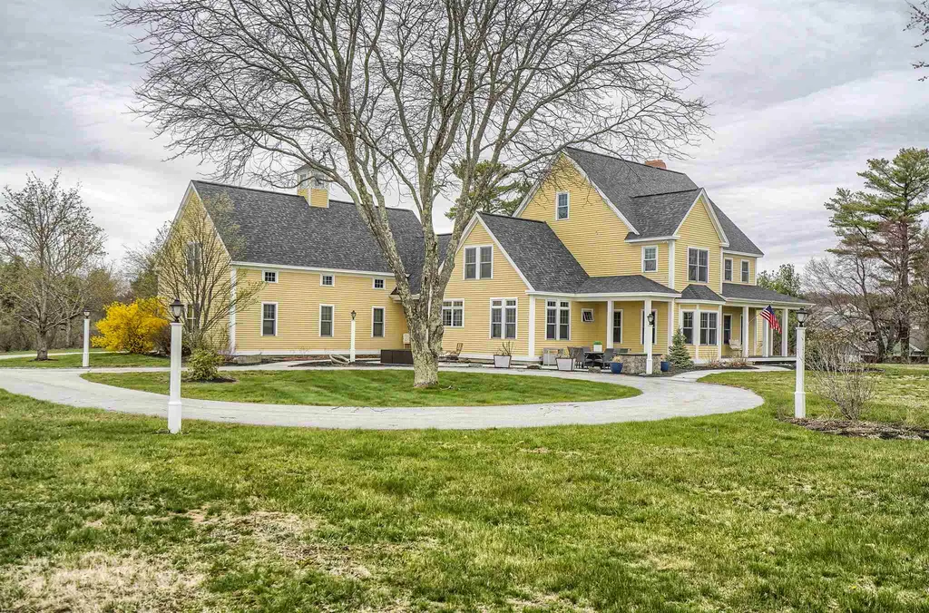 3 Middleton Drive Bedford NH 03110