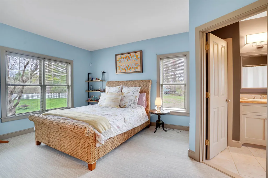 3 Middleton Drive Bedford NH 03110