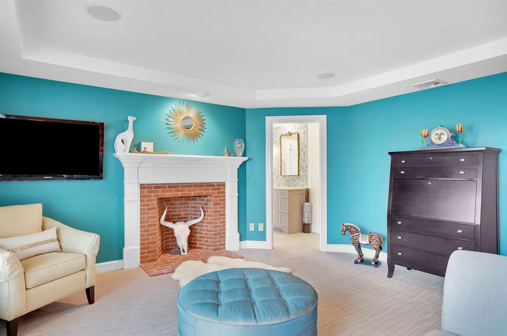 3 Middleton Drive Bedford NH 03110