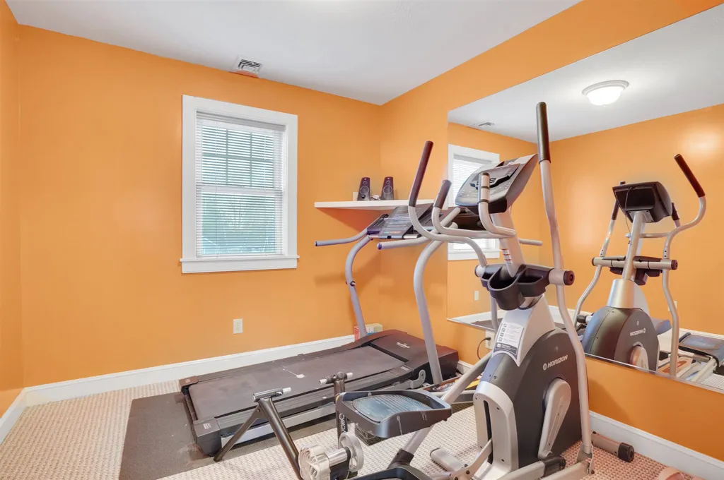 3 Middleton Drive Bedford NH 03110