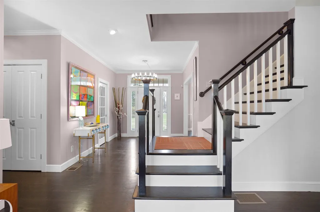 3 Middleton Drive Bedford NH 03110