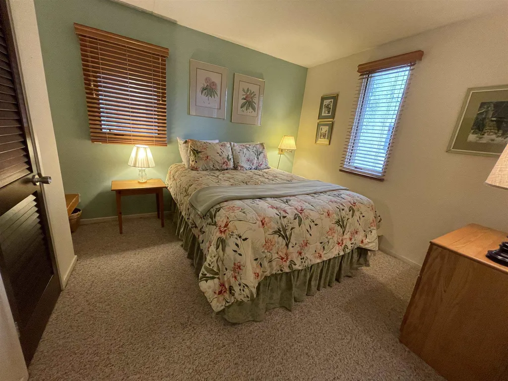 102 Upper Phase Road Warren VT 05674