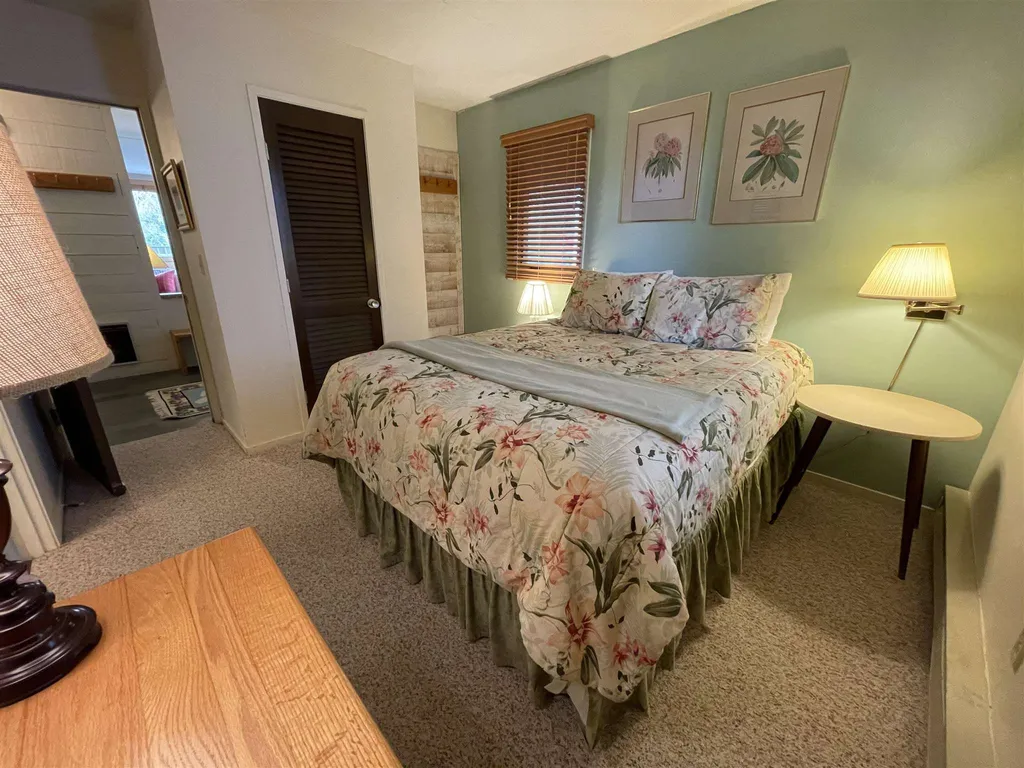 102 Upper Phase Road Warren VT 05674