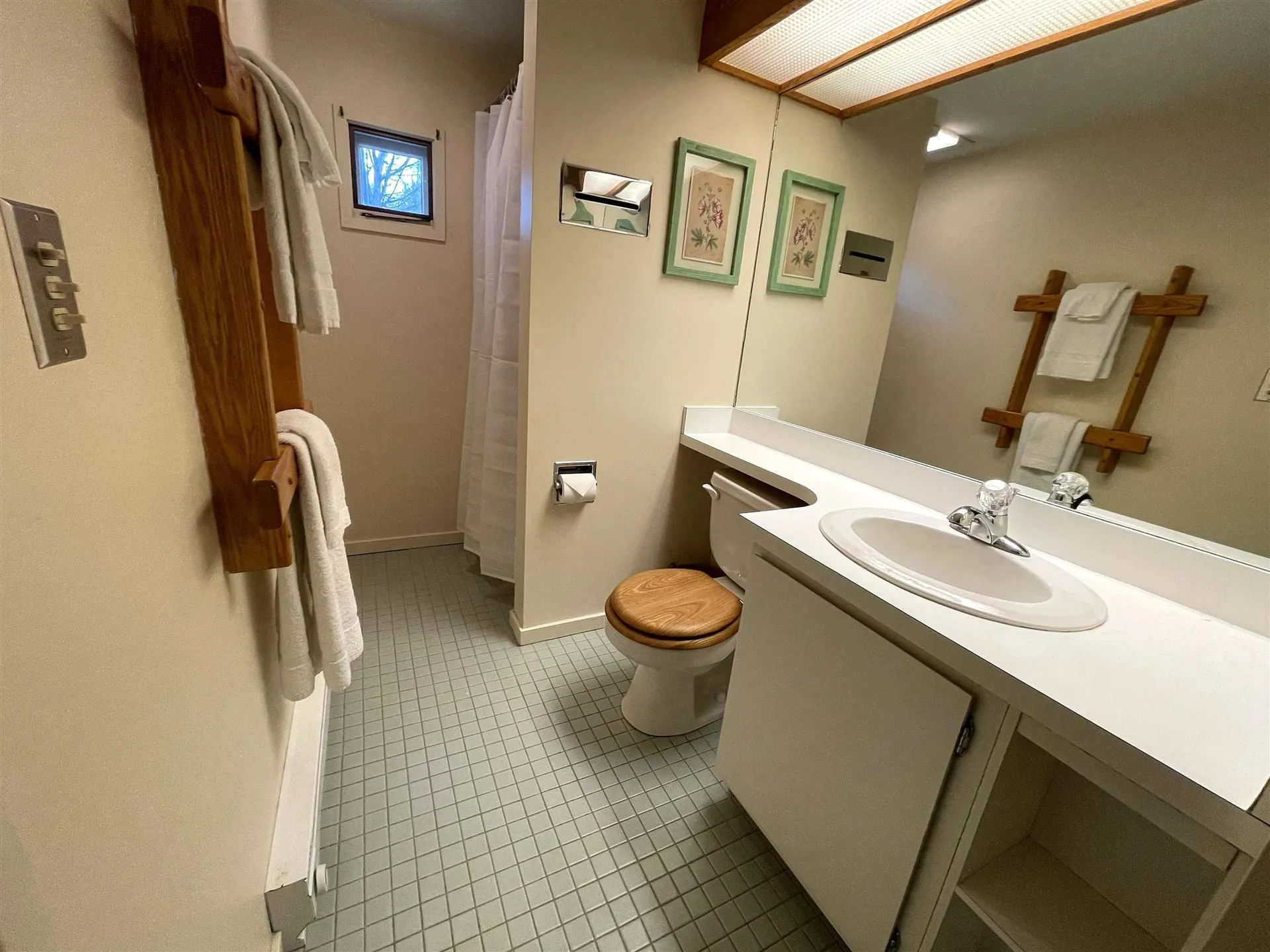 102 Upper Phase Road Warren VT 05674