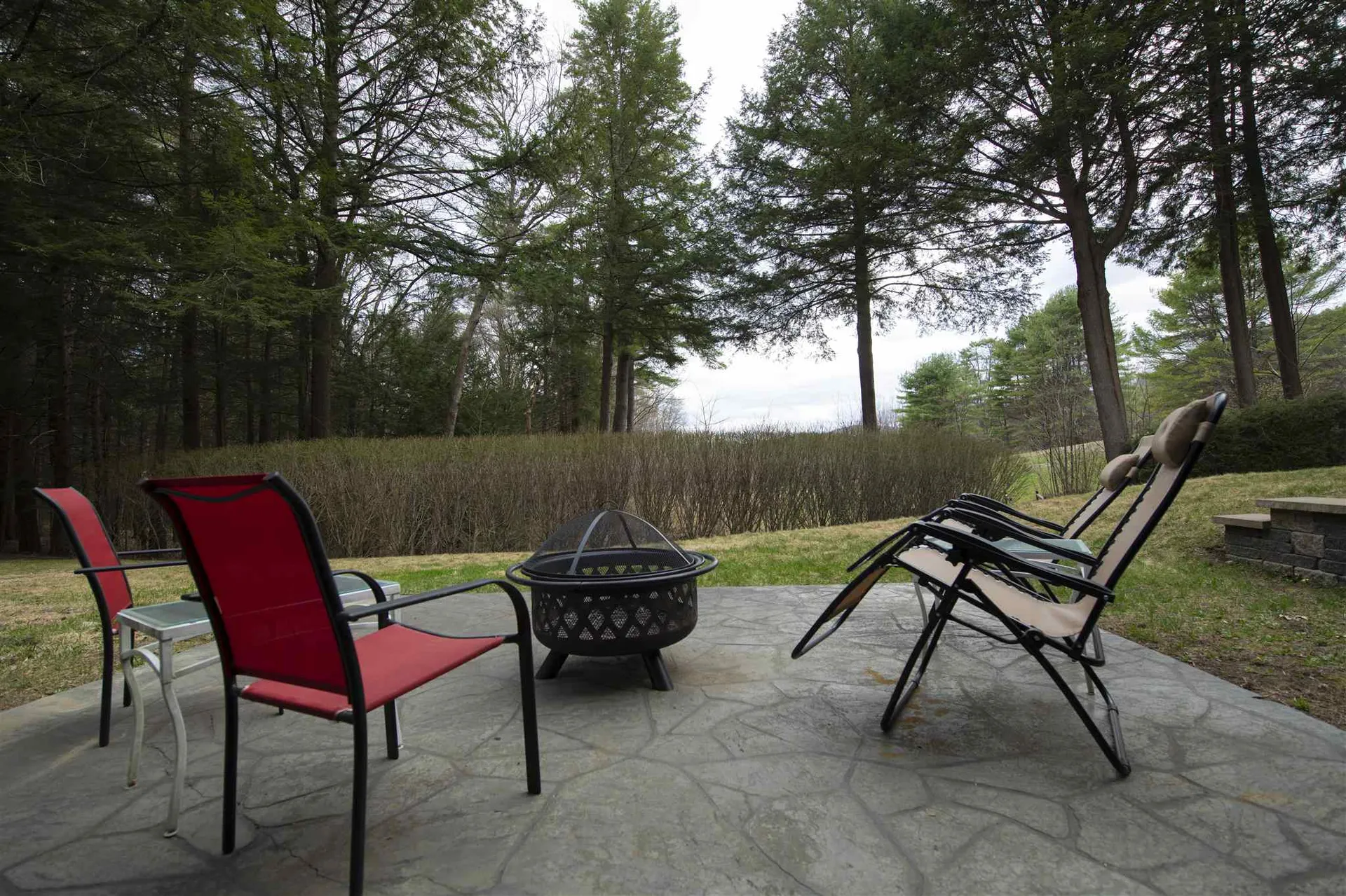 824 Hard Road Hartford VT 05059