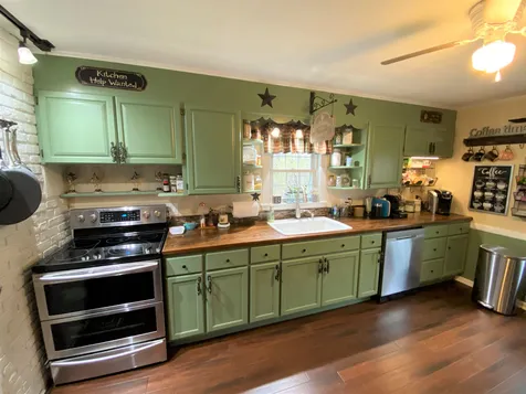 29 Spencer Avenue Claremont NH 03743