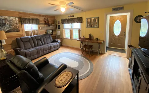29 Spencer Avenue Claremont NH 03743