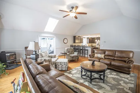 29 Whitman Drive Fremont NH 03044
