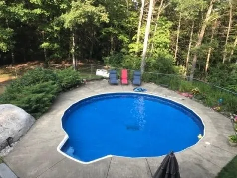 29 Whitman Drive Fremont NH 03044