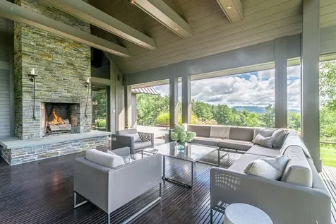 1095 Eastman Road Sharon VT 05065