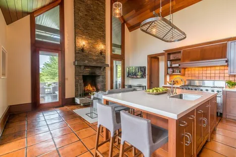 1095 Eastman Road Sharon VT 05065