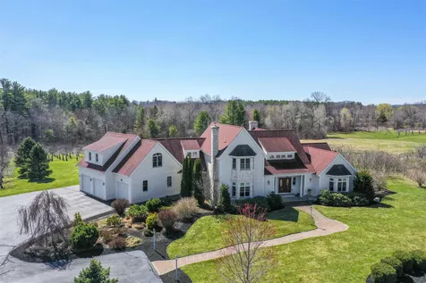 17 Linden Road Hampton Falls NH 03844