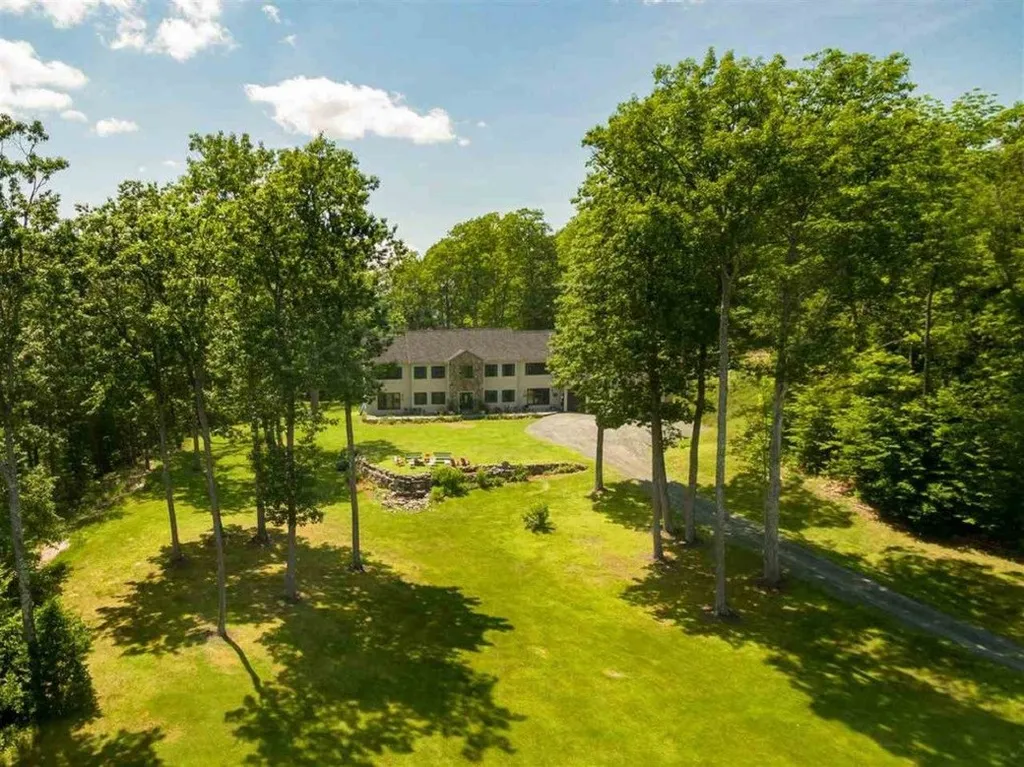 134 Goodrich Four Corners Road Norwich VT 05055