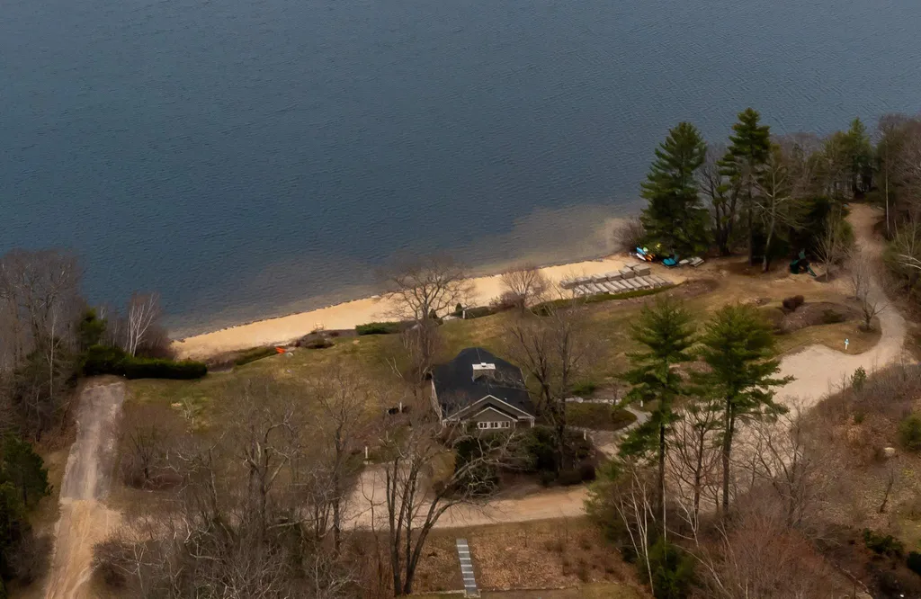 150 Camp Waldron Road Meredith NH 03253