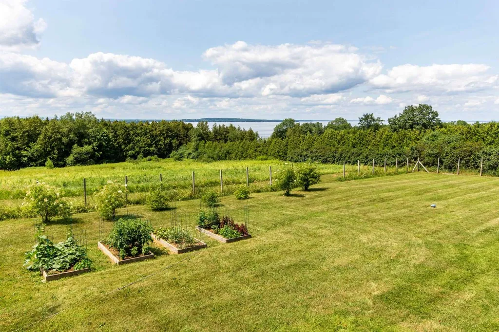 136 Eagle Mountain Harbor Road Milton VT 05468