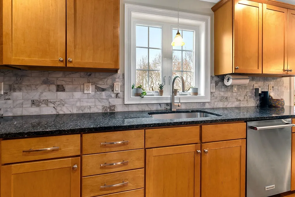 40 Susan Drive Pelham NH 03076