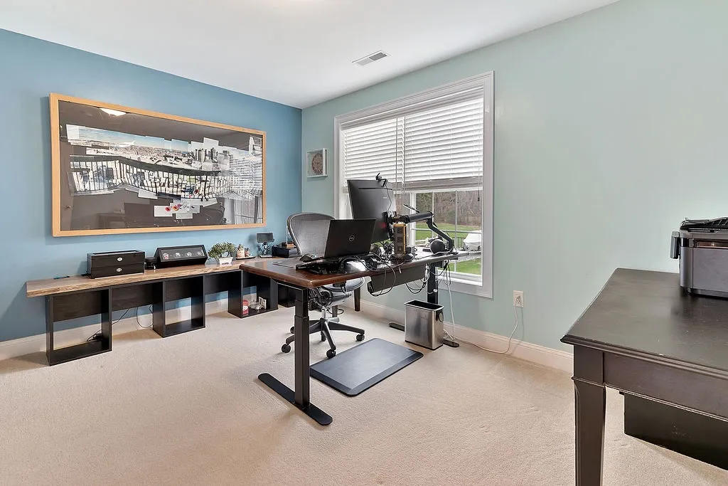 40 Susan Drive Pelham NH 03076