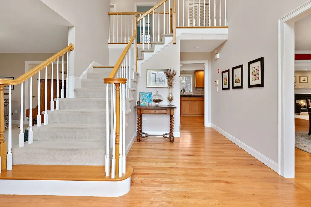 40 Susan Drive Pelham NH 03076