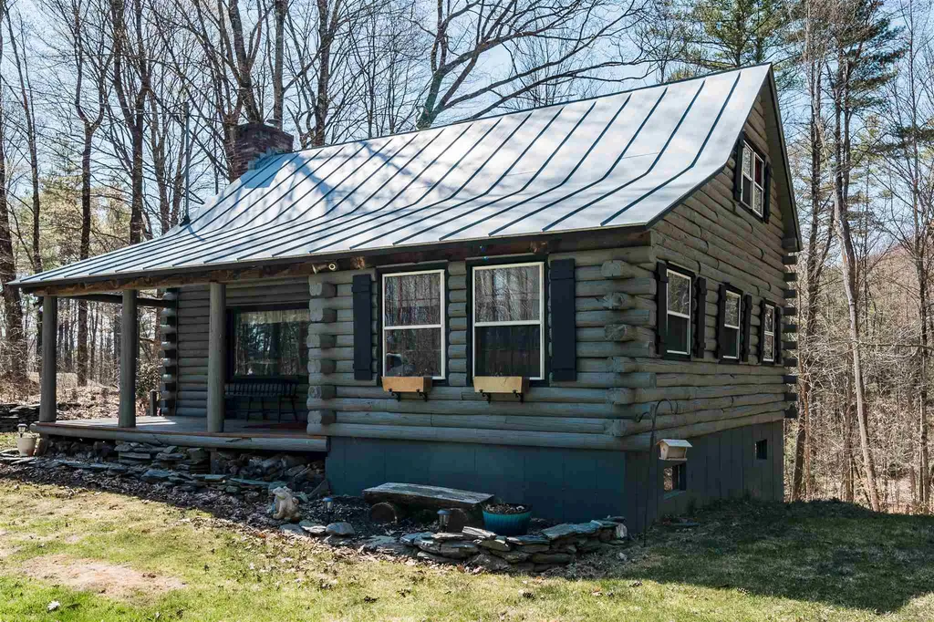 152 Webster Road Hartland VT 05048