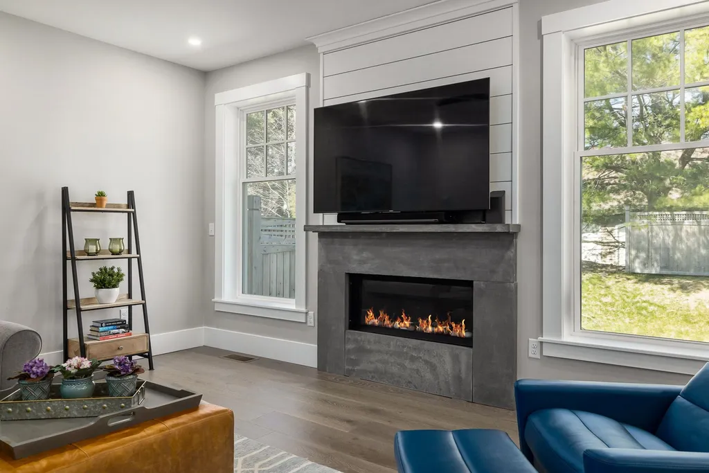 142 Mill Pond Way Portsmouth NH 03801