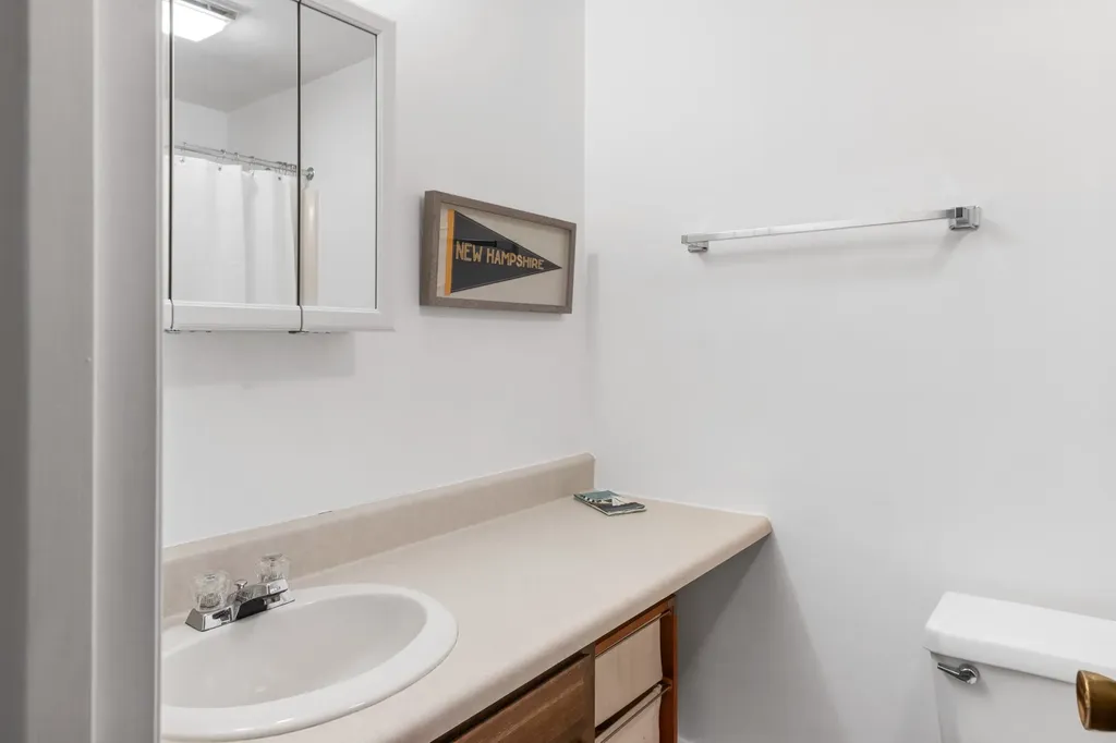 102 Fairway Drive Sunapee NH 03782