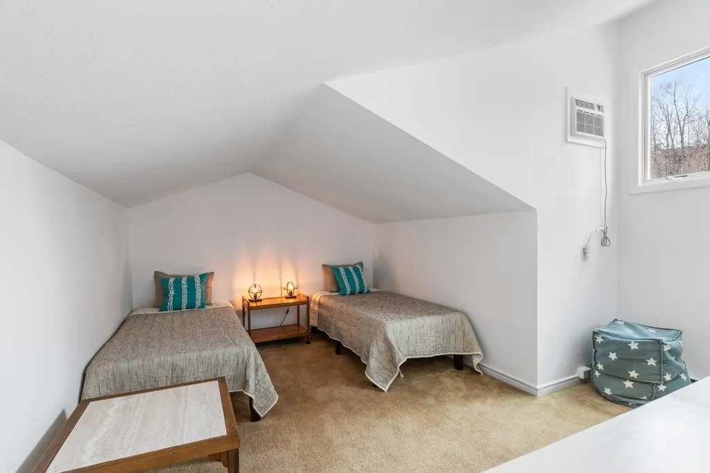 102 Fairway Drive Sunapee NH 03782