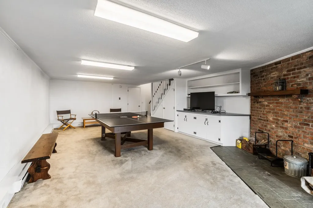 102 Fairway Drive Sunapee NH 03782