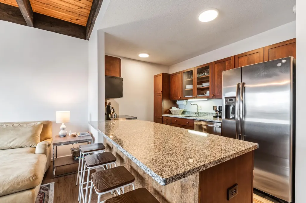 102 Fairway Drive Sunapee NH 03782