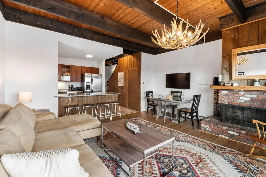 102 Fairway Drive Sunapee NH 03782
