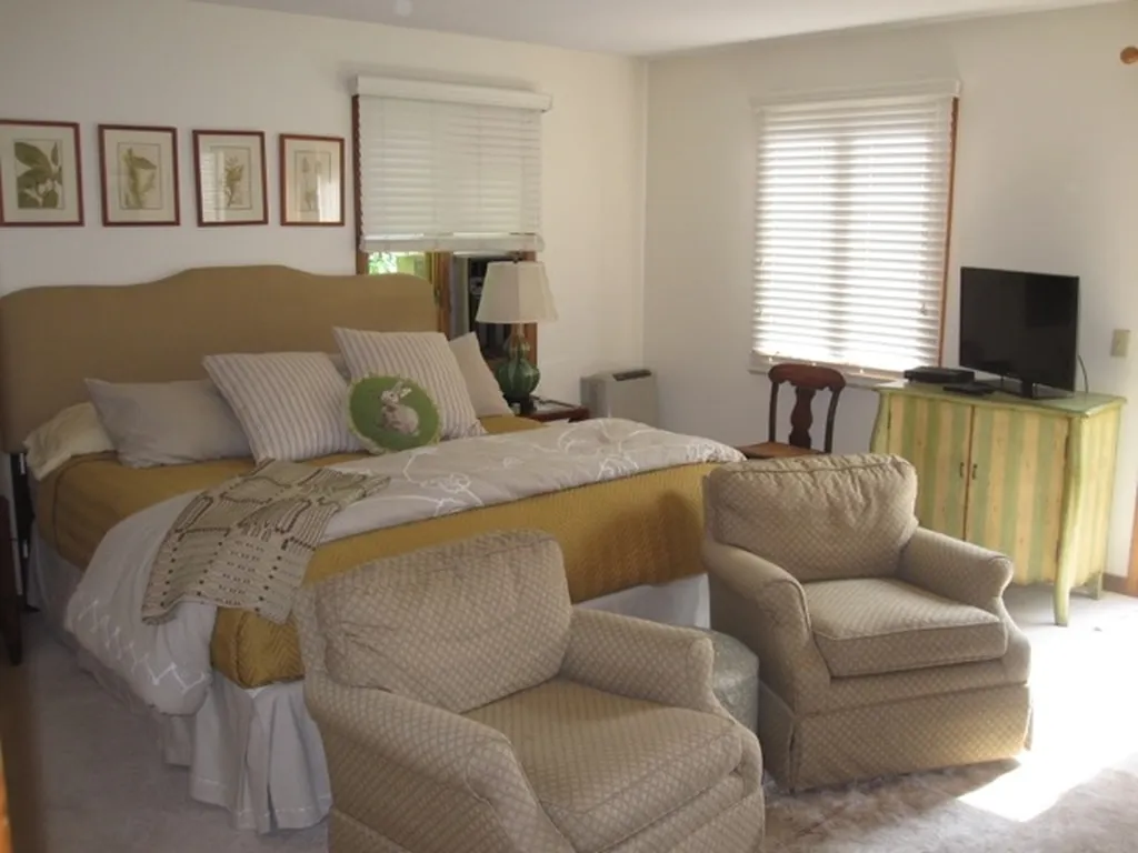 257 Allen Family Road Hartford VT 05059