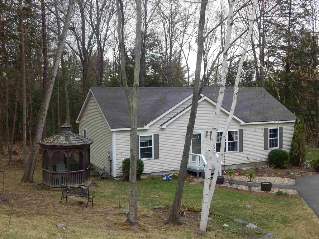 385 Taylor Drive Windsor VT 05089