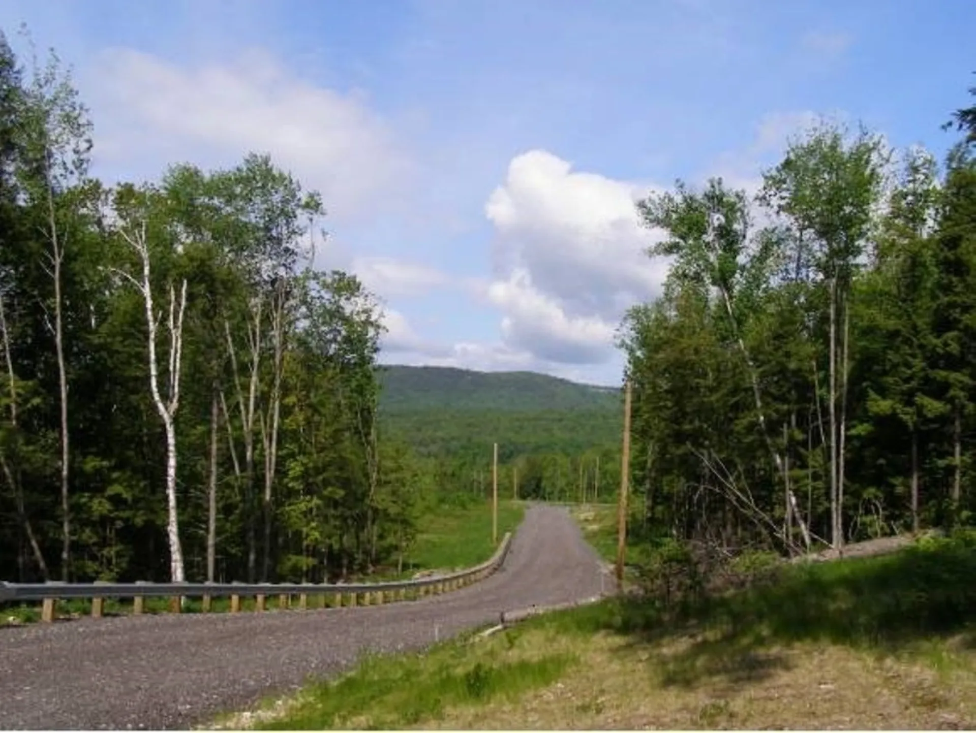 Lindsey Lane Canaan NH 03741